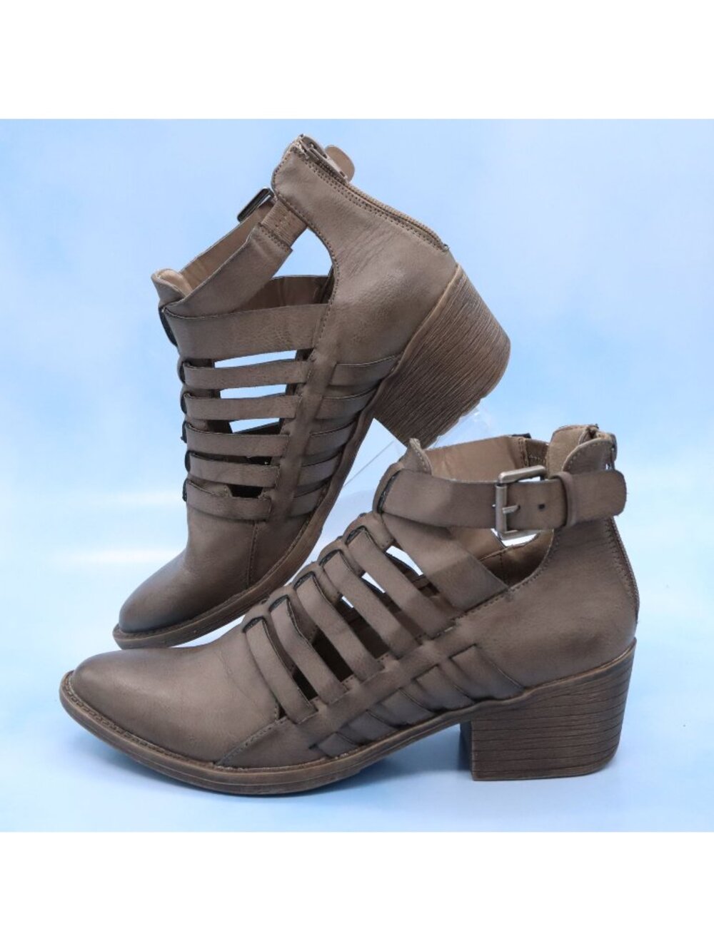Volatile McKenna Taupe Brown Ankle Boots Womens‎ Sz 8 Zip Up Strappy Booties